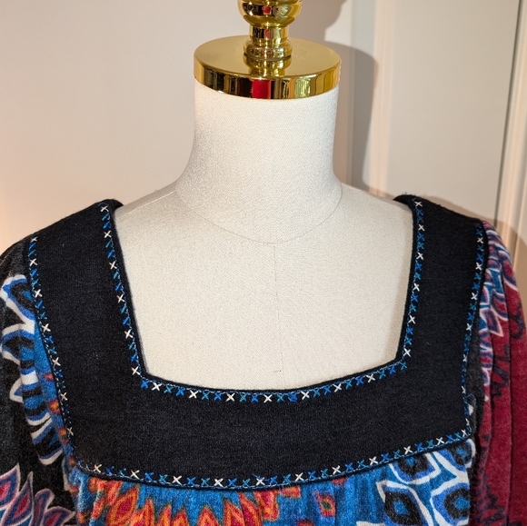 Aryeh XL Square Neck Multicolor Puff Sleeve Mini Groovy Geometric Mandala Print - Picture 3 of 8